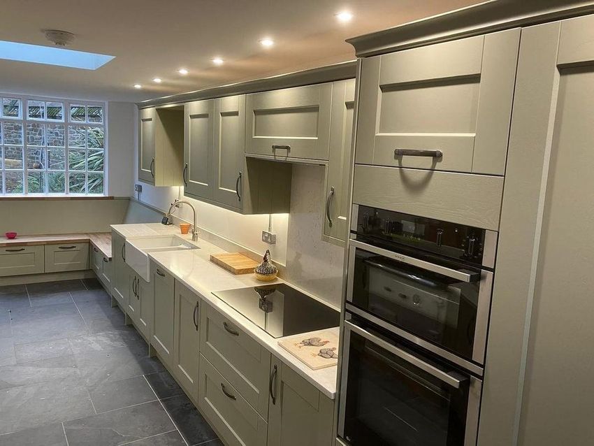 Optimised IKEA METOD kitchen layout with island bench in a Sydney home
